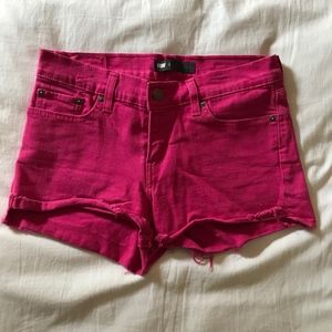 Levis PINK Mid Rise Shorts, size 4